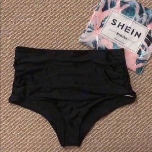 High-waisted Cheeky Bikini Bottom